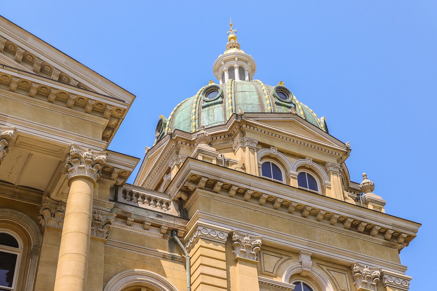 The Iowa State Capitol in downtown Des Moines